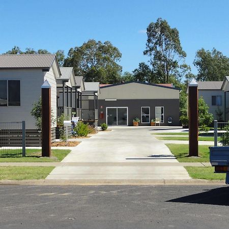 Dalby Tourist Park Hotel Buitenkant foto